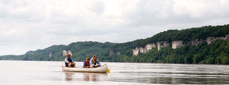 Canoe family